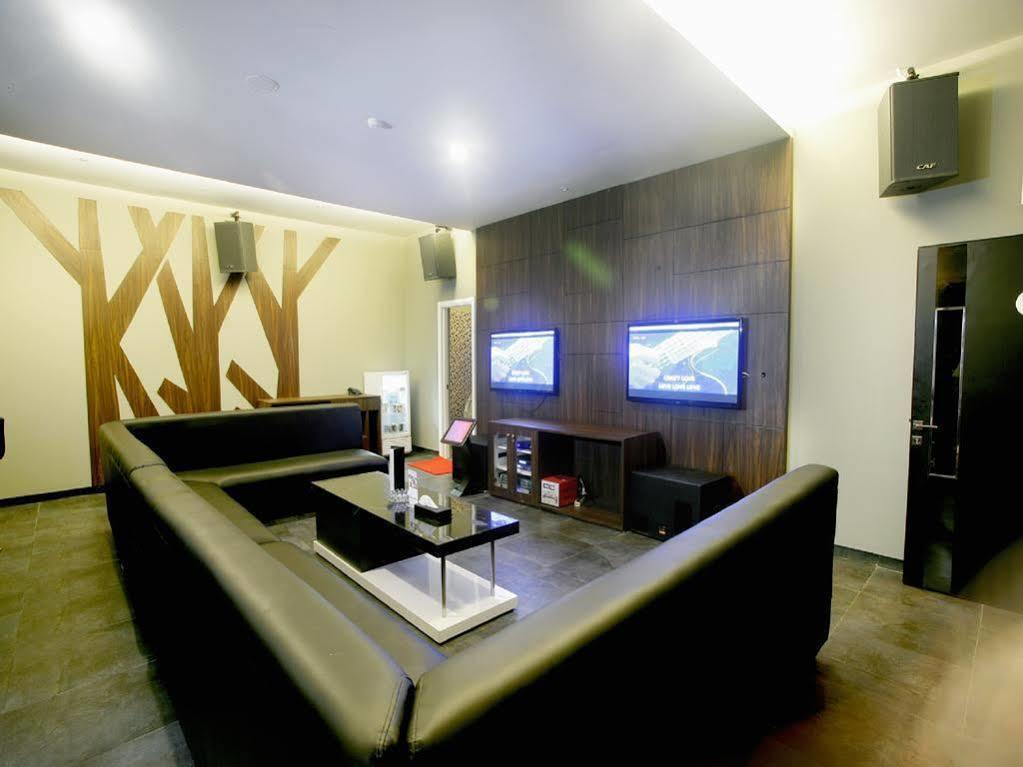 Hotel Grand Zuri Muaraenim Dış mekan fotoğraf